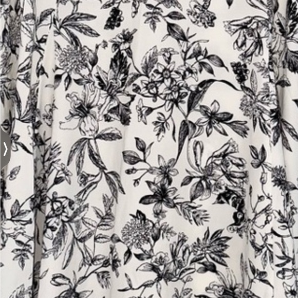 Lush Dress Midi Floral Black White Short Sleeve XS - Picture 3 of 4